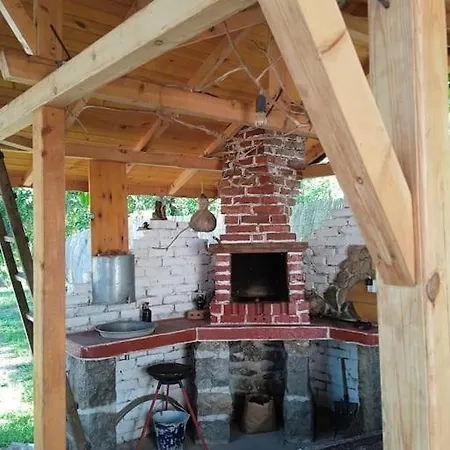 ижата - топлина и уют Prázdninový dům Borovitsa