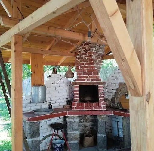 ижата - топлина и уют Prázdninový dům Borovitsa